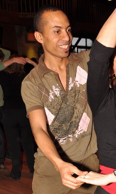 min 2009 01 25 station danse 094